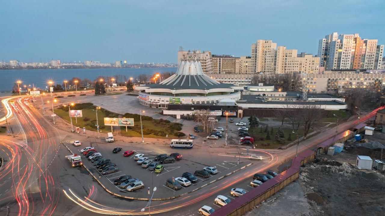 Отель Staybridge Mini-Hotel in Most City PANORAMIC RIVER VIEW Днепр-13