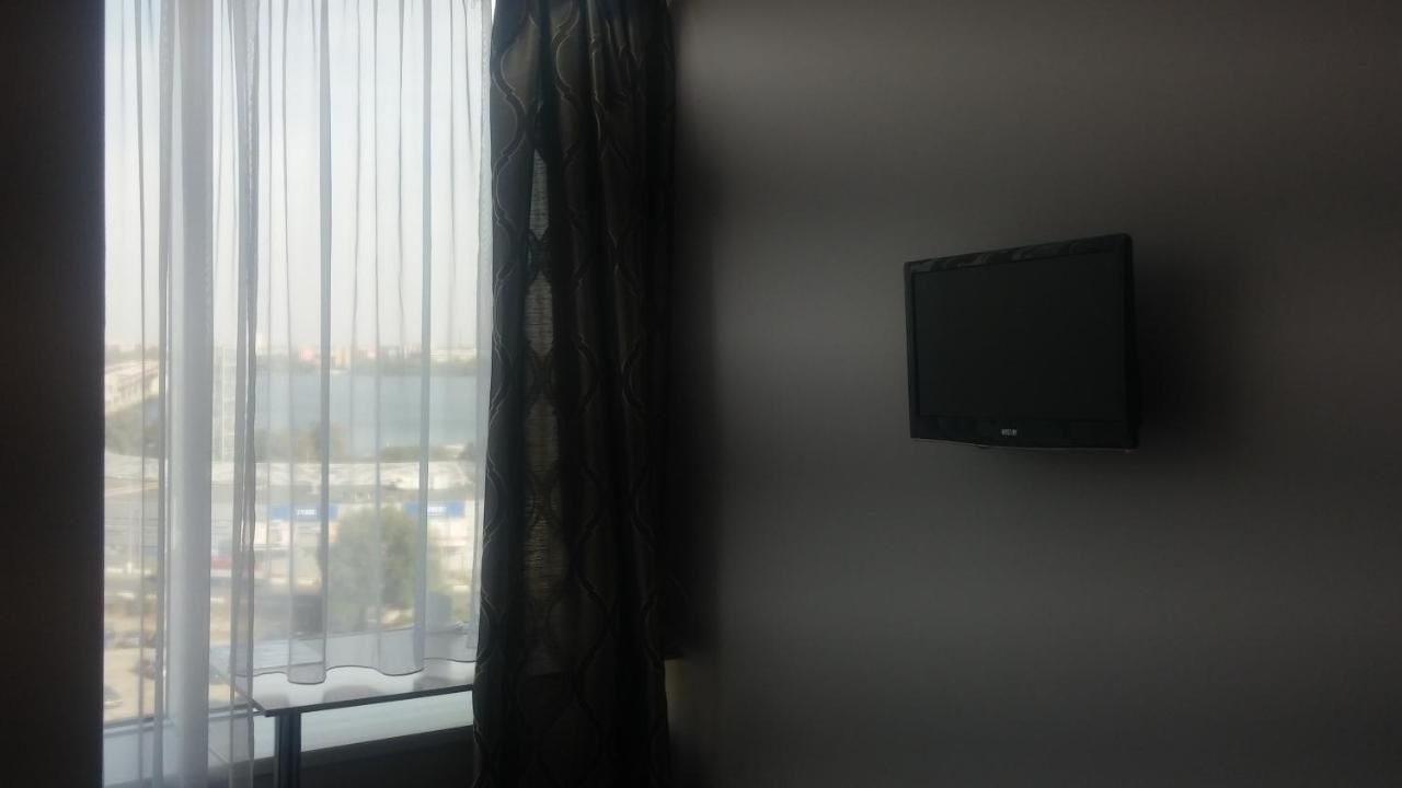 Отель Staybridge Mini-Hotel in Most City PANORAMIC RIVER VIEW Днепр-35