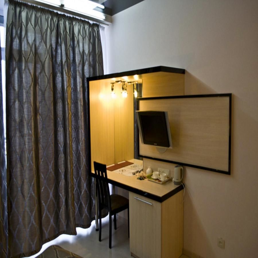Отель Staybridge Mini-Hotel in Most City PANORAMIC RIVER VIEW Днепр-45